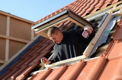 Pose de fenêtres de toit Velux à la Vicogne